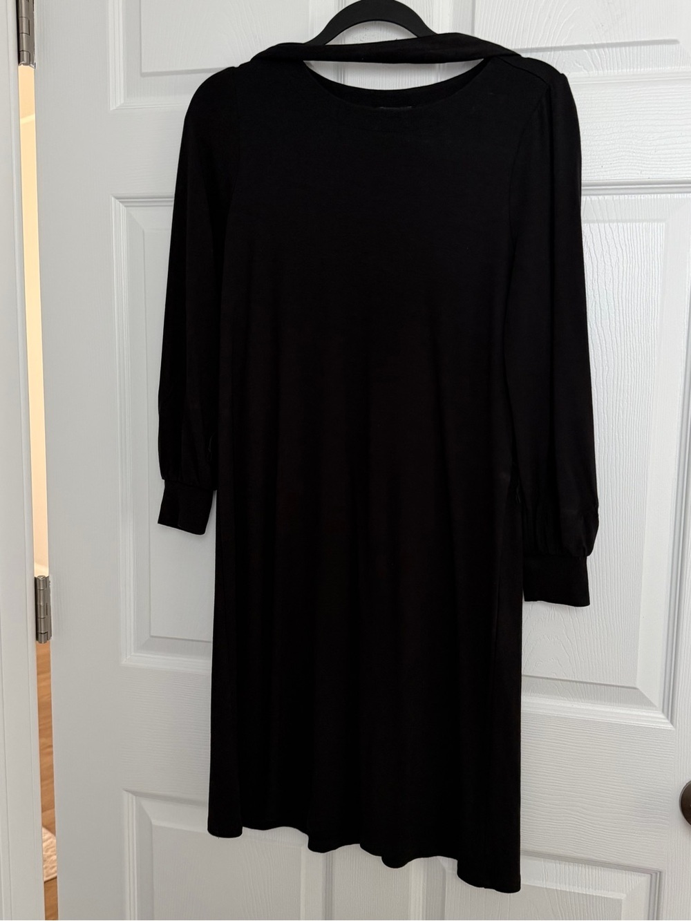 Ann Taylor Black Long Sleeve Shift Dress